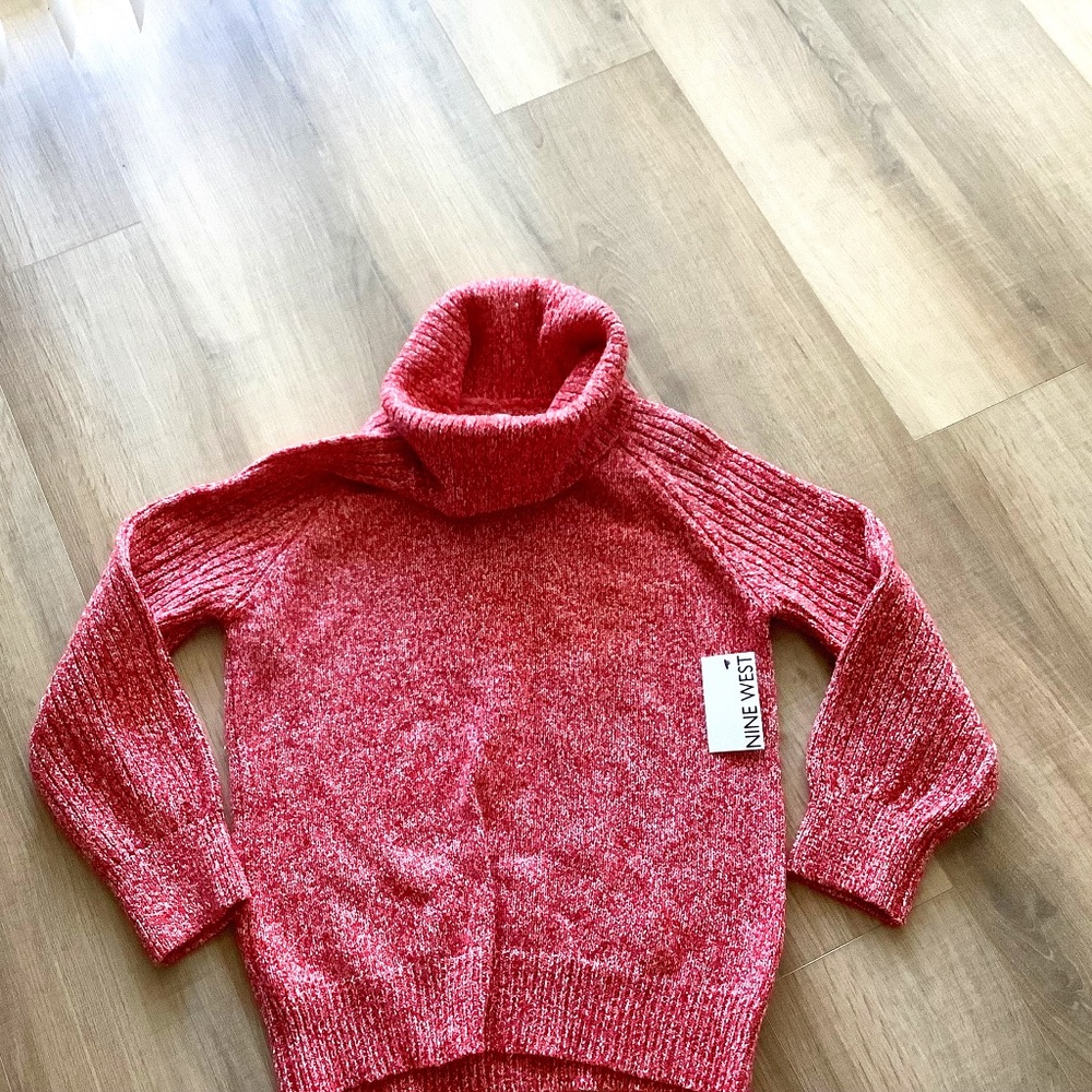 Nine West Turtle neck sweater medium